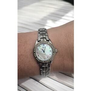 Designer Guess Crystal Steel Mother of Pearl MOP Dial Ladies Women's Watch